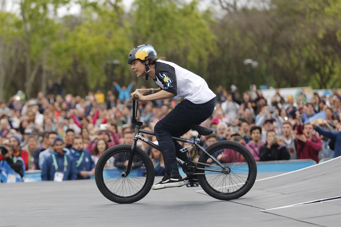 Login Full Background